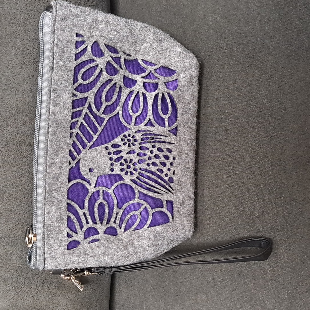 Wristlet by H2Z
